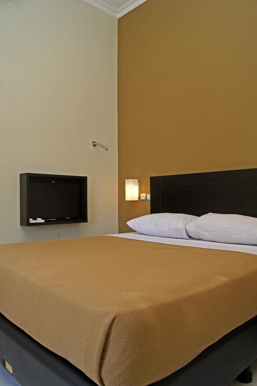 The Winner Premier Hotel Pemalang Номер фото